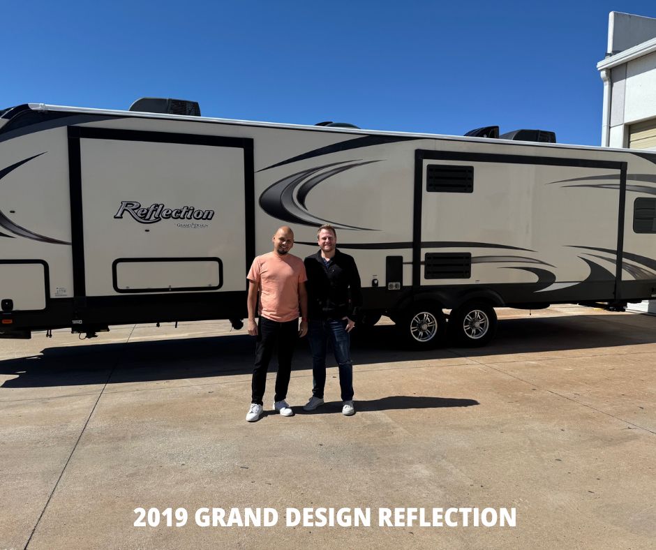 kenny roberts standing in front of his 2016 Thor RV